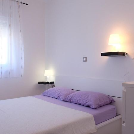 Apartmani Mojca Selce Extérieur photo