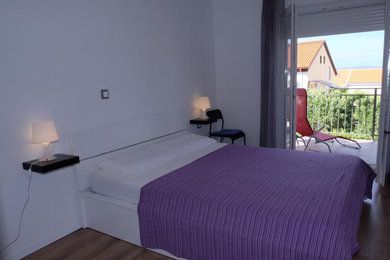 Apartmani Mojca Selce Extérieur photo